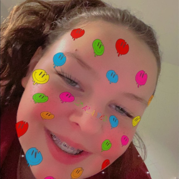 Meet your Posher, Lillian - Picture 1 of 1